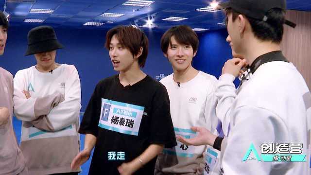  电竞选手刻苦训练磨砺精湛技艺