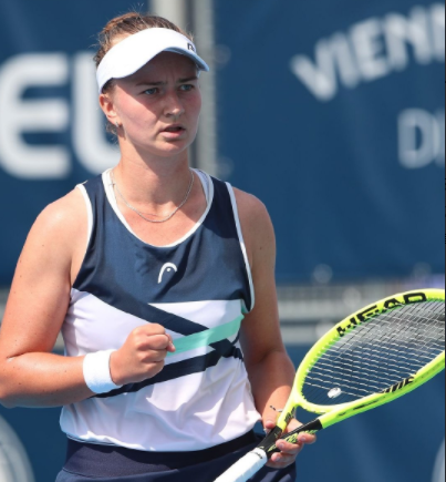  克雷吉茨科娃黑马之路闯进决赛