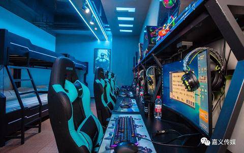  电竞酒店全国遍地开花 沉浸式体验受年轻人追捧