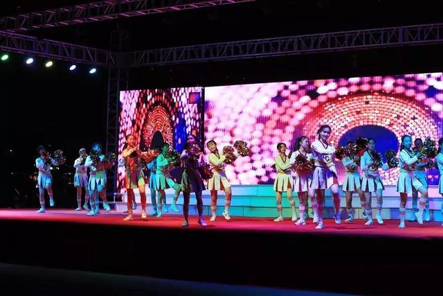  篮球文化节开幕，街头艺术与运动完美融合