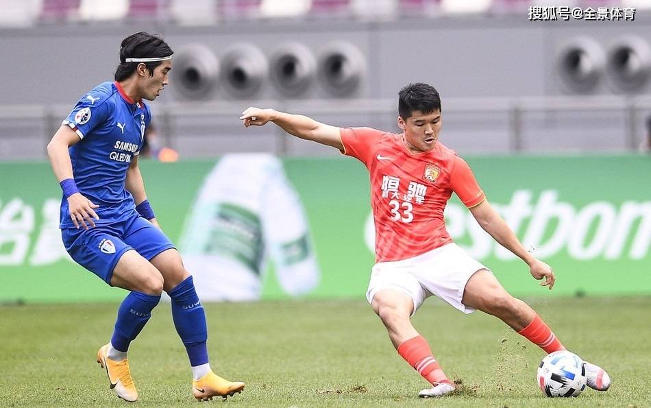  中超首轮激战正酣，多场对决上演进球盛宴